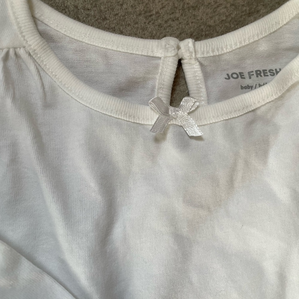 3/$20 Set of 3 Joe Fresh Christmas Diaper Shirts - Picture 4 of 9
